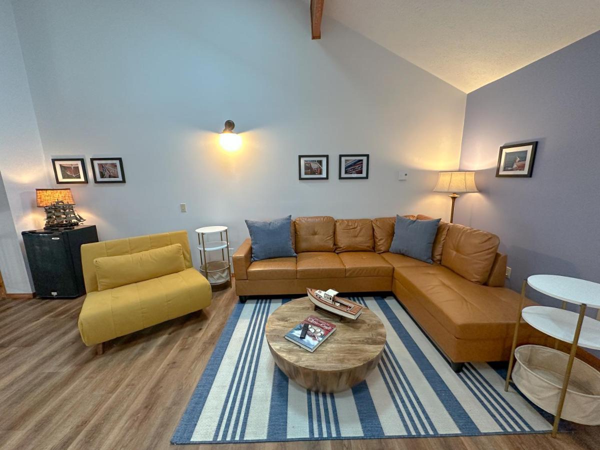 Fun Family Home Near Cedar Point Sandusky Exterior foto